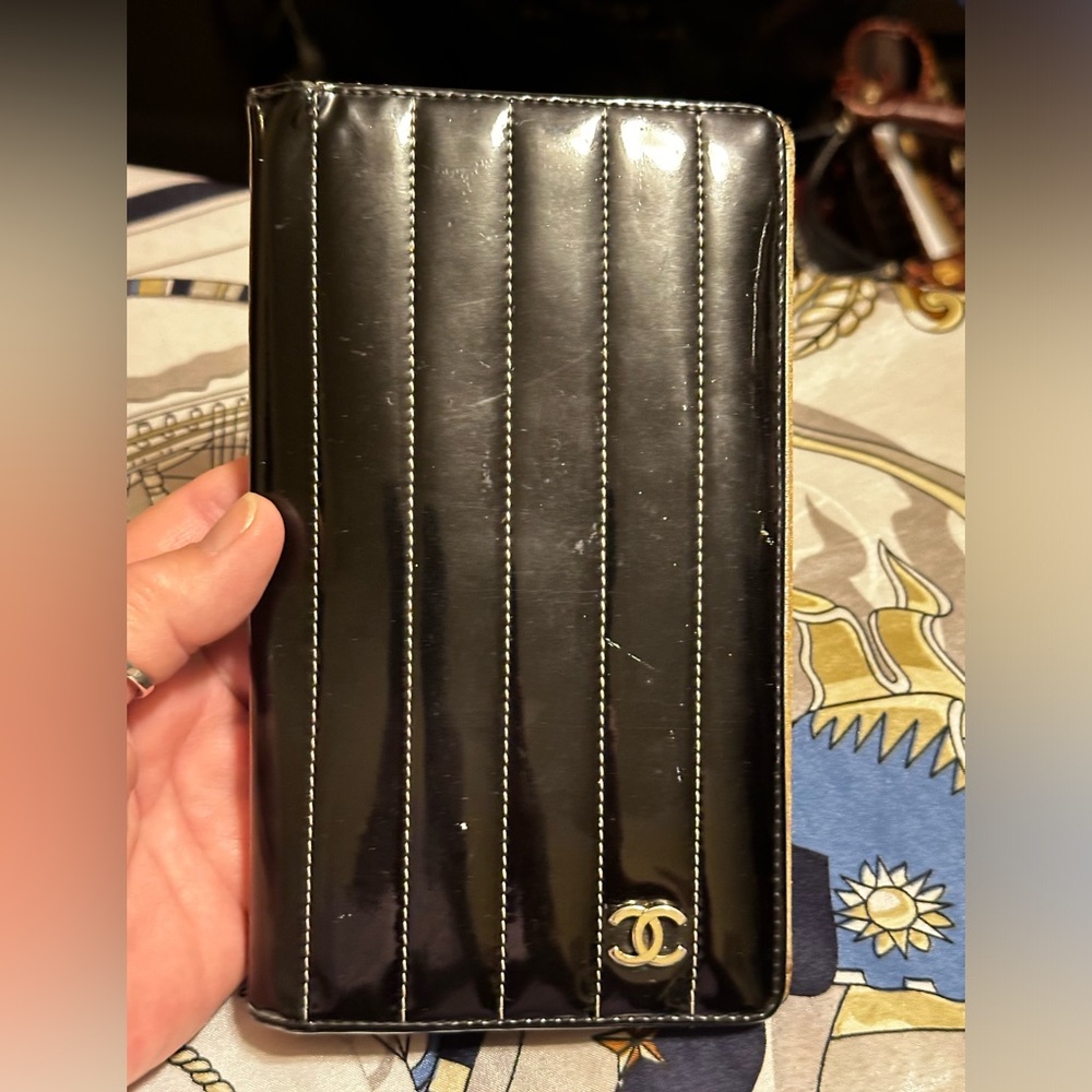 CHANEL WALLET